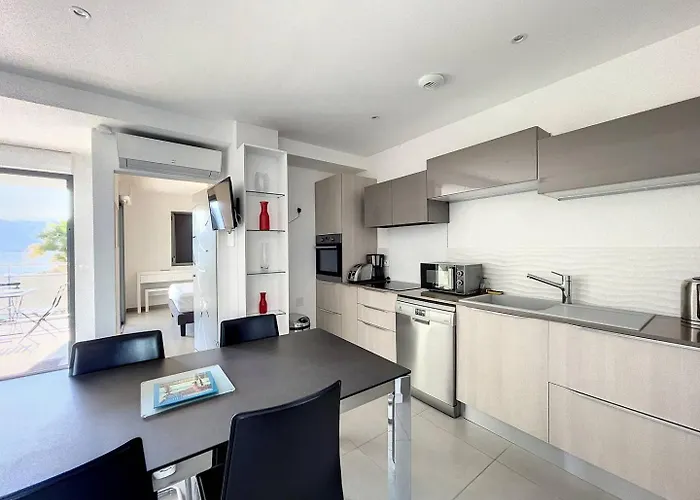 Apartment T2 Avec Vue Panoramique Sur La Et La Citadelle *