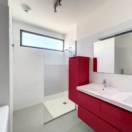 T2 Avec Vue Panoramique Sur La Et La Citadelle Calvi (Corsica)