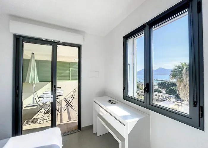 T2 Avec Vue Panoramique Sur La Et La Citadelle דירה